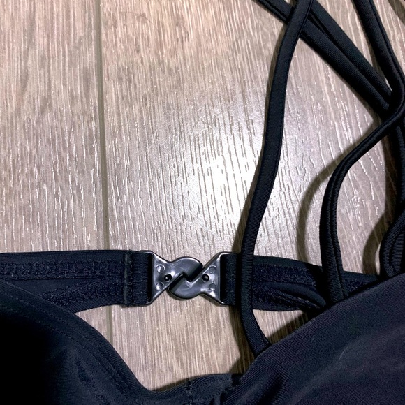 Brand new- US size 4 - Picture 3 of 3